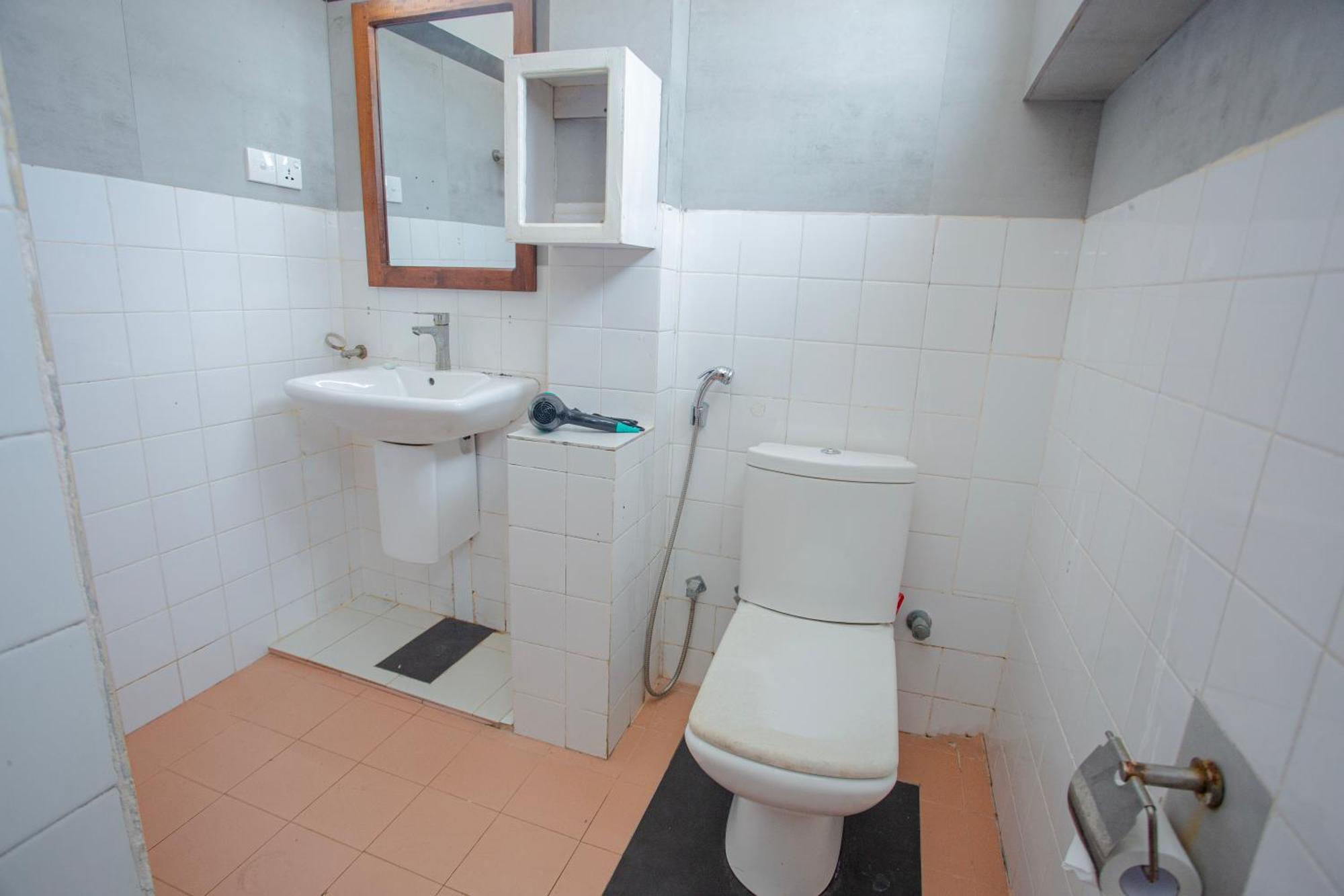 Lucky Seven Hikkaduwa Hotell Exteriör bild